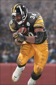 Jerome Bettis Sports Pick figure from McFarlane Toys - amazing detail for a 6-inch figure